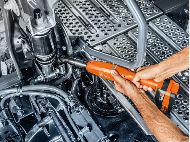Immagine prodotto Fein Avvitatore di precisione a batteria, impugnatura diritta, fino a 6 Nm ASW 18-6 PC (Batteria ricaricabile)