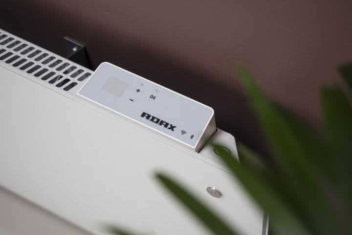 Image du produit Adax Clea w/ Wi-Fi L 08 Indoor (800 W)