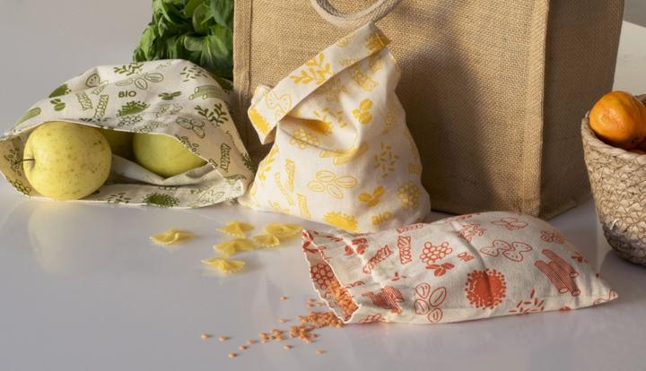 Image du produit Pebbly Beutel aus Bio-Baumwolle M gelb, 20x25 cm