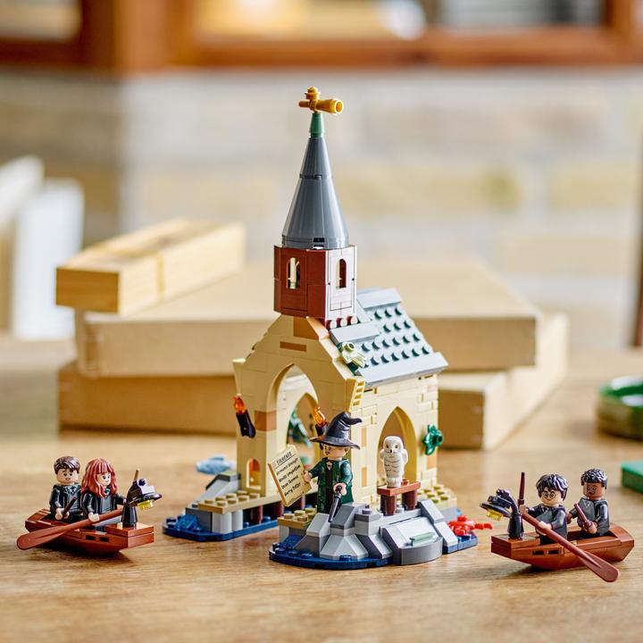 Produktbild LEGO Bootshaus von Schloss Hogwarts (76426, LEGO Harry Potter)