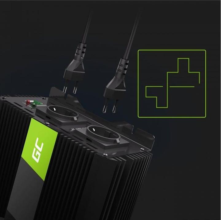 Immagine prodotto GreenCell PRO Inverter auto - da 12V a 230V - 3000W/6000W Modified Sine