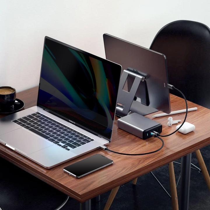 Actual product image Satechi Per USB-C Desktop Charger (108 W)