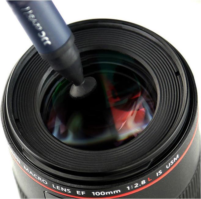 Actual product image JJC 2-in-1 cleaning pen for photo and video lenses