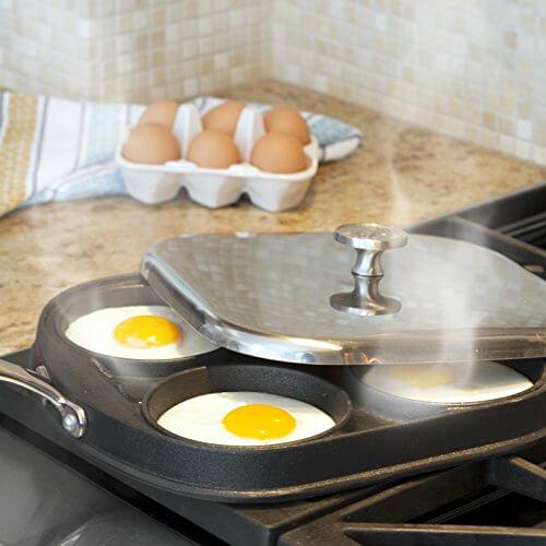 Immagine prodotto Nordic Ware - Padella per uova nere Plus