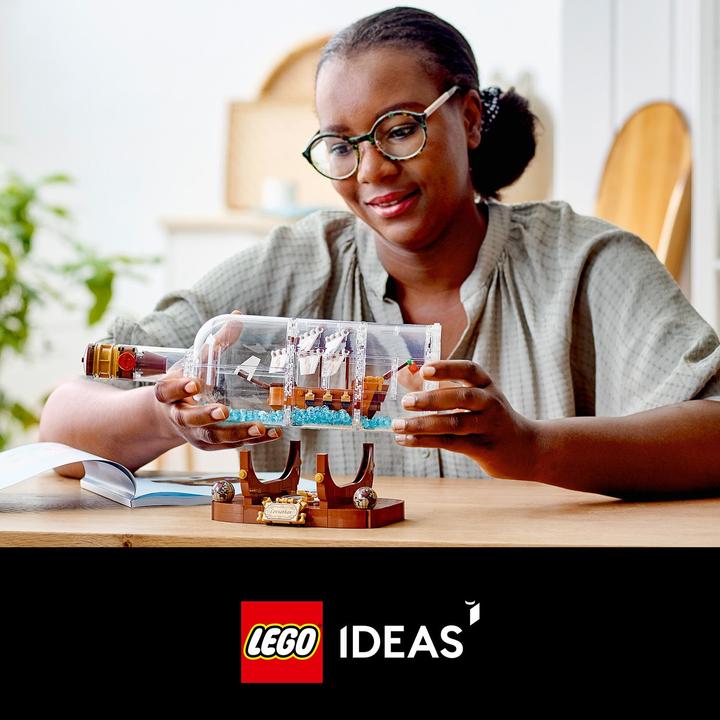Actual product image LEGO Schiff in der Flasche (92177, LEGO Ideas)