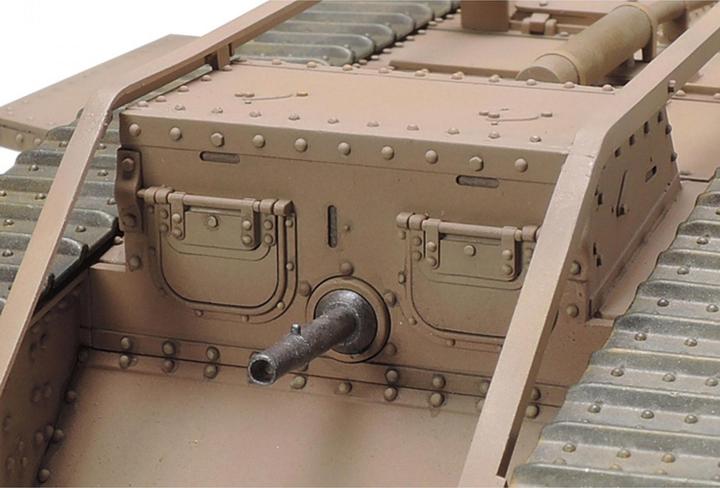Actual product image Tamiya British Tank Mk.IV Male with engine