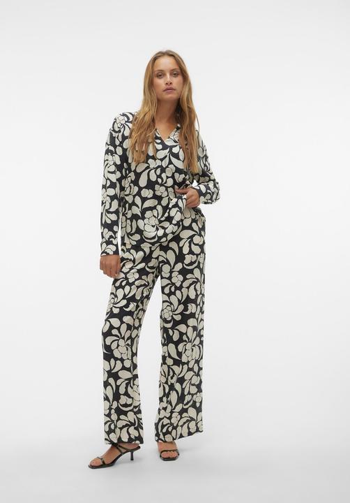 Actual product image Vero Moda VMGAJA High waist trousers Trousers (M)