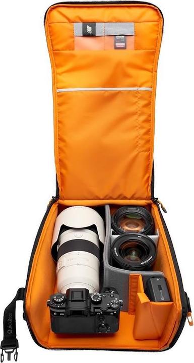 Actual product image Lowepro GearUp Creator Box XL II Green Line (Camera bag, 8 l)