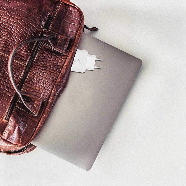 Produktbild LogiLink USB Steckdosenadapter (24 W)