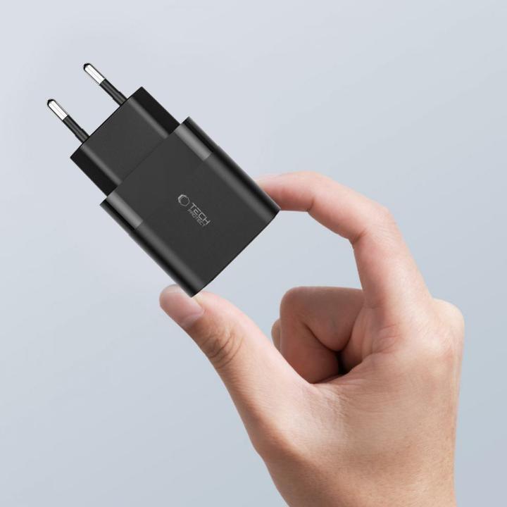 Produktbild Baseus Compact Charger (20 W)