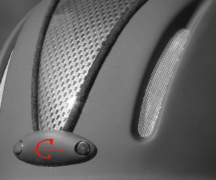 Actual product image Kerbl Carbonic /XL VG2