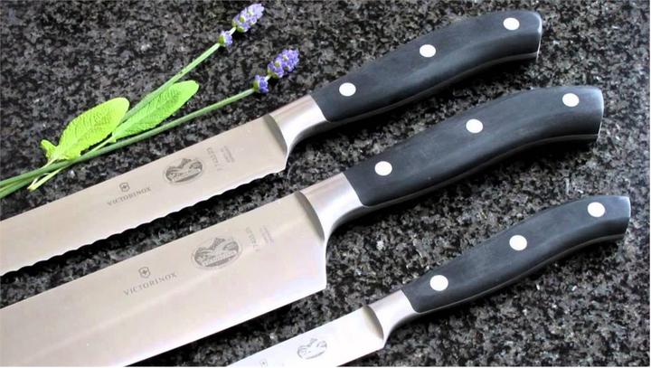 Produktbild Victorinox Grand Maitre (17 cm)