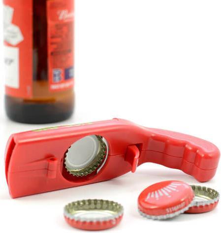 Actual product image Geschenkidee Flaschenöffner-Pistole - Bierdeckelkanone (Bottle opener)
