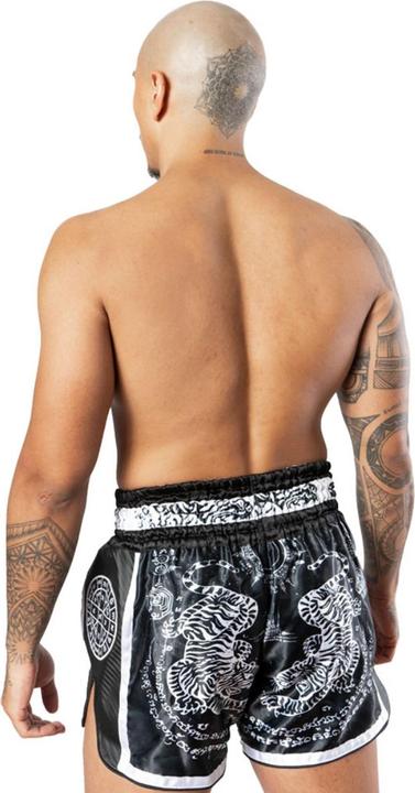 Immagine prodotto 8Weapons 8 WEAPONS Pantaloncini Muay Thai Carbon Sak Yant Tigers nero (M)