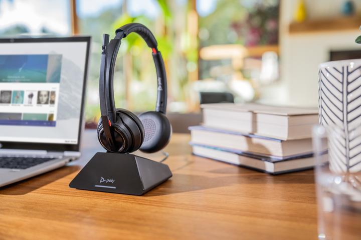 Actual product image Poly SAVI 8220 D2 USB-A HS EU (Wireless, USB-A)