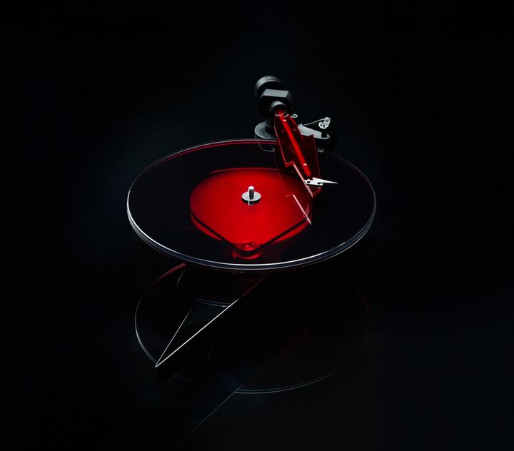 Produktbild Pro-Ject AC/DC Turntable Artist Collection -