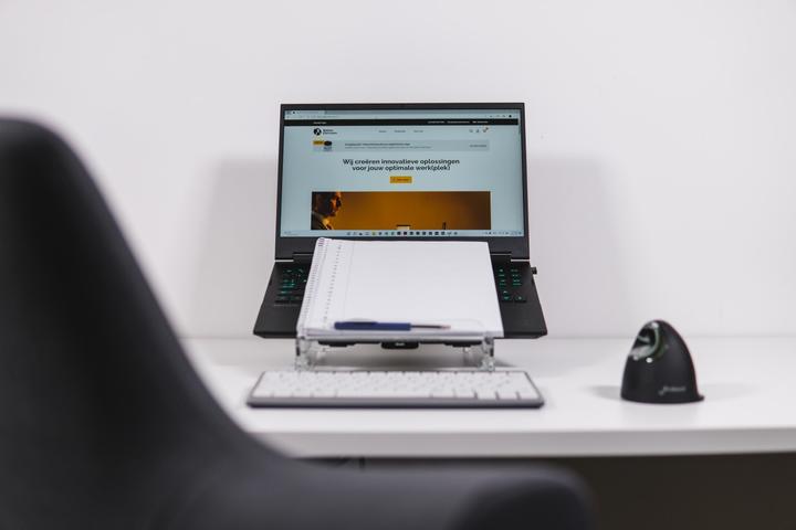 Productafbeelding Bakker Elkhuizen BakkerElkhuizen Ergo-T320 Laptopstandaard detailhandel