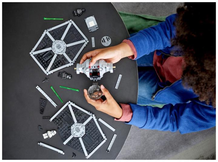 Actual product image LEGO Imperial TIE Fighter (75300, LEGO Star Wars)
