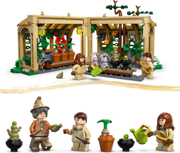 Immagine prodotto LEGO Schloss Hogwarts: Kräuterkundeunterricht (76445, LEGO Harry Potter)