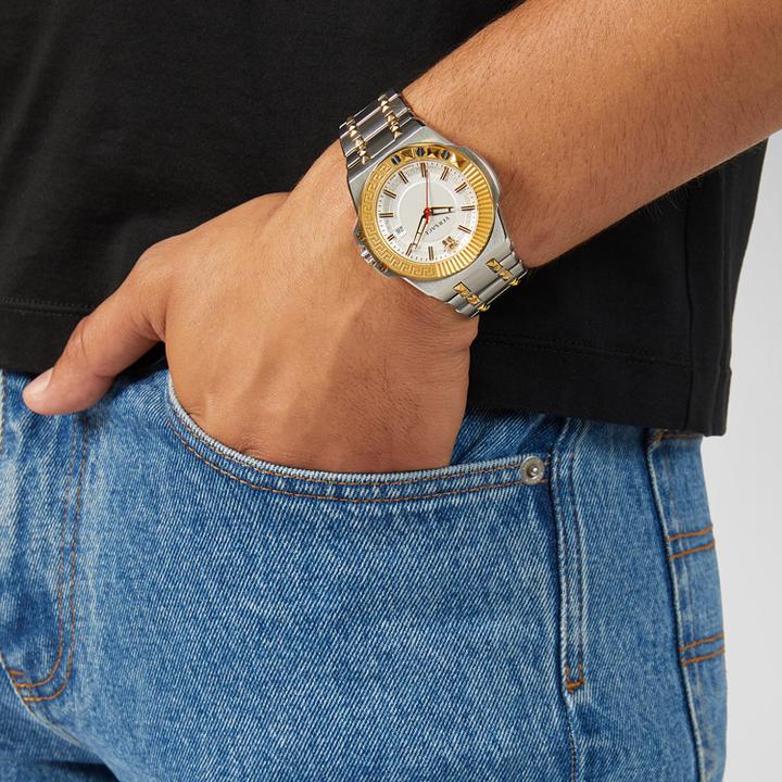 Actual product image Versace Chain Reaction (Analogue wristwatch, 46 mm)