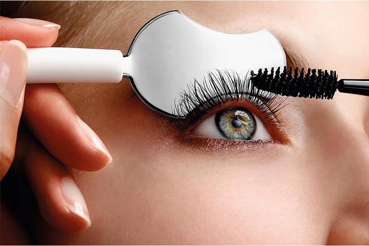 Image du produit Eyelash Spoon avec poignée en acier inoxydable (Cils artificiels)