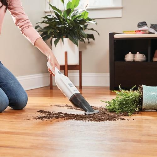 Actual product image Black & Decker HLVC315B11