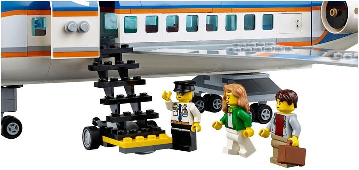 Actual product image LEGO City airport terminal hall (60104, LEGO City)