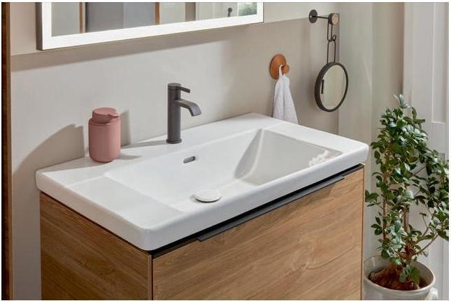 Actual product image Villeroy & Boch V&B cabinet washbasin SUBWAY 3.0 800x470mm with ÜL with HL white (470 mm, 800 mm)