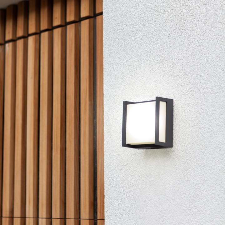 Immagine prodotto Lutec Lampada da parete esterna a LED QUBO (650 lm, IP54)