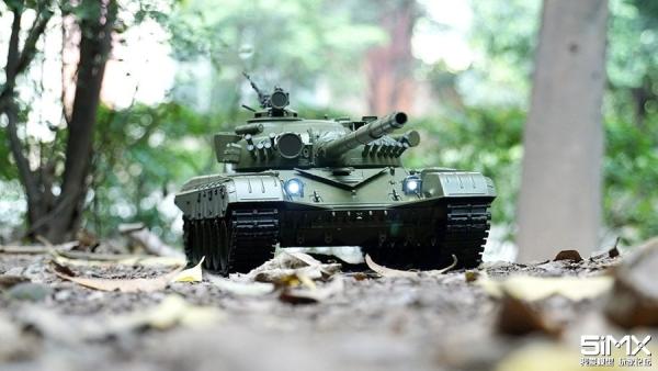 Image du produit Es-toys Heng Long, RC Tank Russian T- 72 (RTR Prêt à fonctionner)