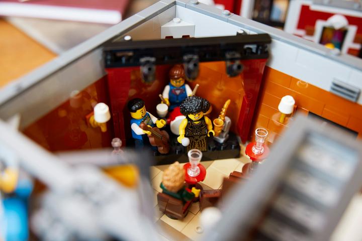 Produktbild LEGO Icons - Jazzclub (10312, LEGO Seltene Sets)