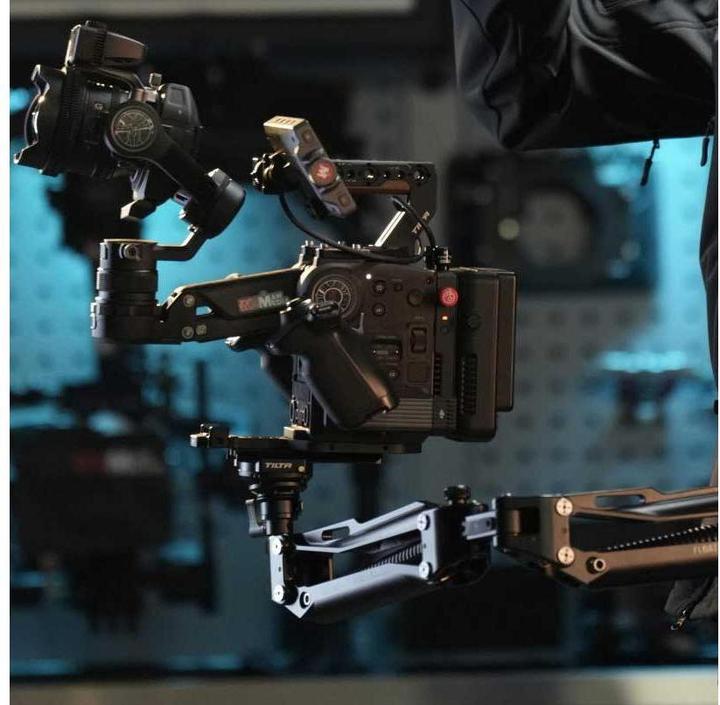 Immagine prodotto Tilta Adattatore per piastra a sgancio rapido Manfrotto per braccio stabilizzatore Float (Piastra di aggancio rapido)