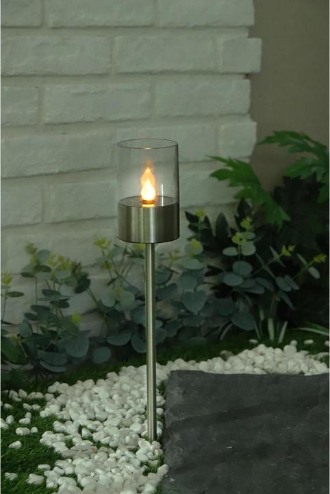Actual product image GuGus LED solar light with candle flickering