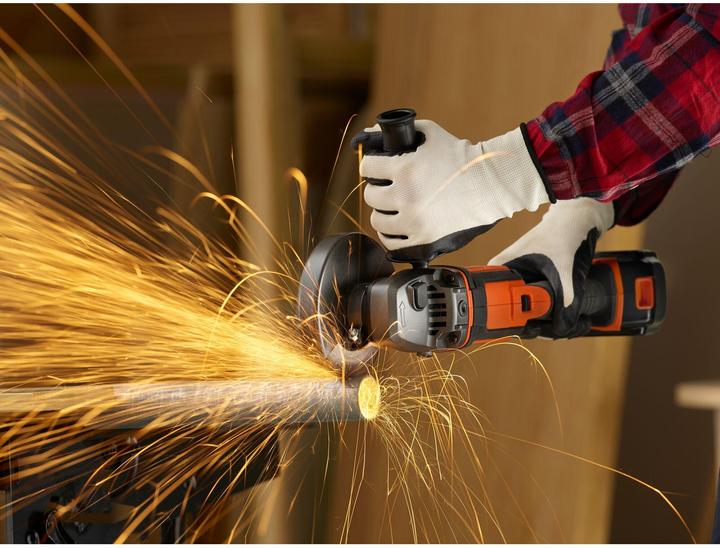 Productafbeelding Black & Decker Accu Haakse Slijper BCG720M1 (125 mm)