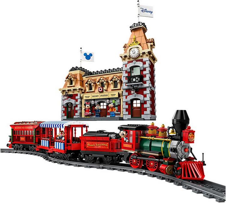 Actual product image LEGO Disney train with station (71044, LEGO Rare Sets)