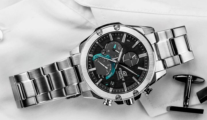 Produktbild Edifice EQB-1000D-1AER (Chronograph, Hybrid Uhr, Analoguhr, 49.90 mm)