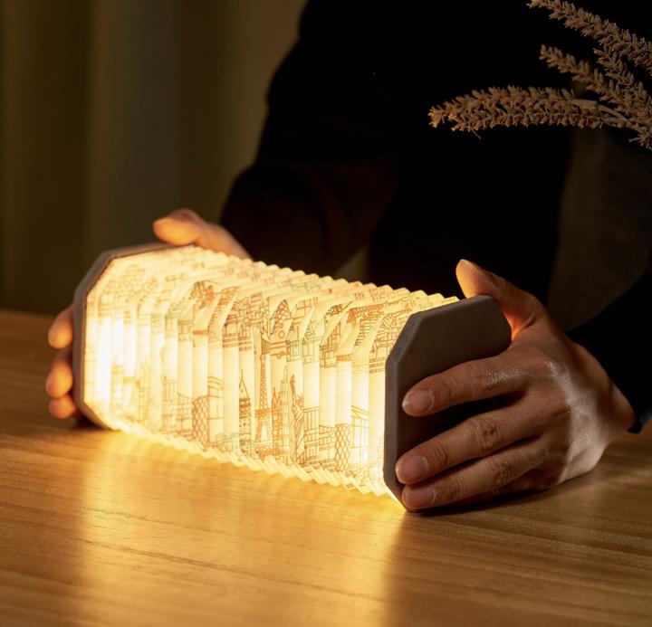 Immagine prodotto Gingko Velvet Accordion Light - Luce d'atmosfera a forma di fisarmonica / lampione (450 lm)