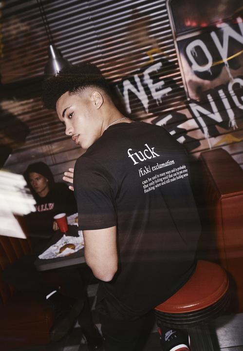 Actual product image Mister Tee FCK Tee (M)