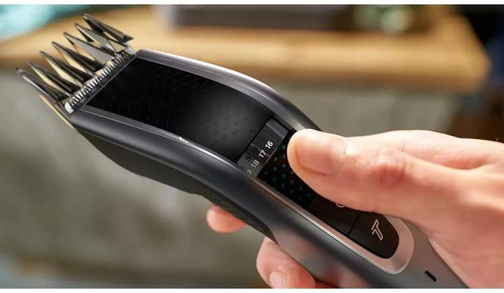 Actual product image Philips Series 5000