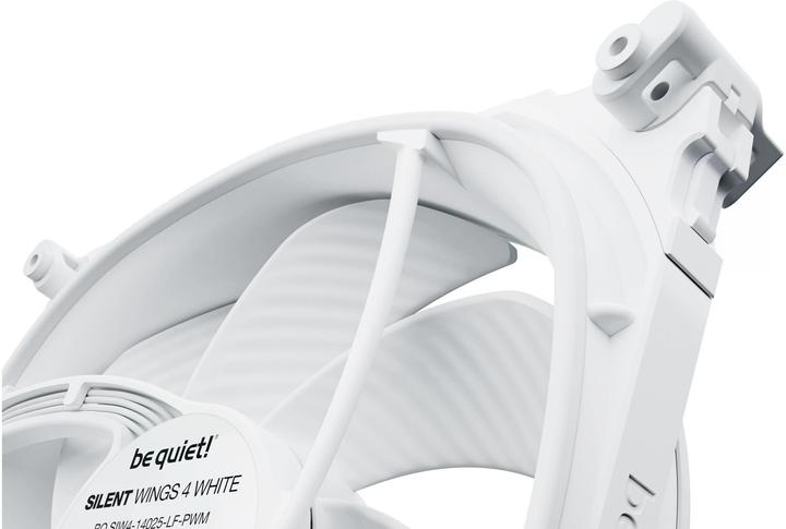 Actual product image be quiet! SILENT WINGS 4 White 140mm PWM high-speed (140 mm, 1 x)