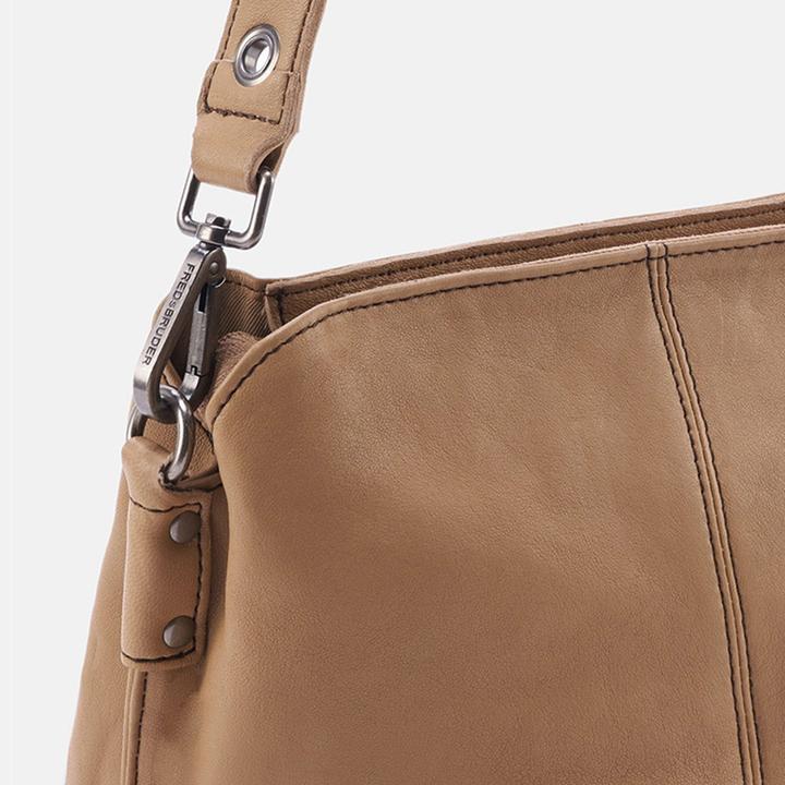 Image du produit FredsBruder Me and My Bag Schultertasche Leder 25 cm