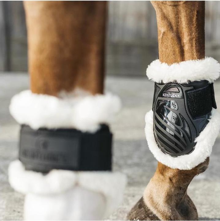 Produktbild Kentucky Horsewear Streichkappen Vegan Lamfell young Horse