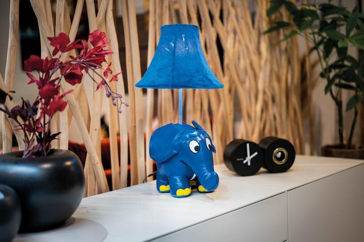 Produktbild Happy Lamps Elefant von der Sendung mit der Maus, LED Tischleuchte, handgefertigt (450 lm)