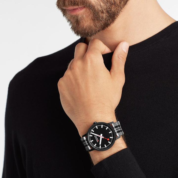 Actual product image Mondaine Essence Black (Analogue wristwatch, 41 mm)