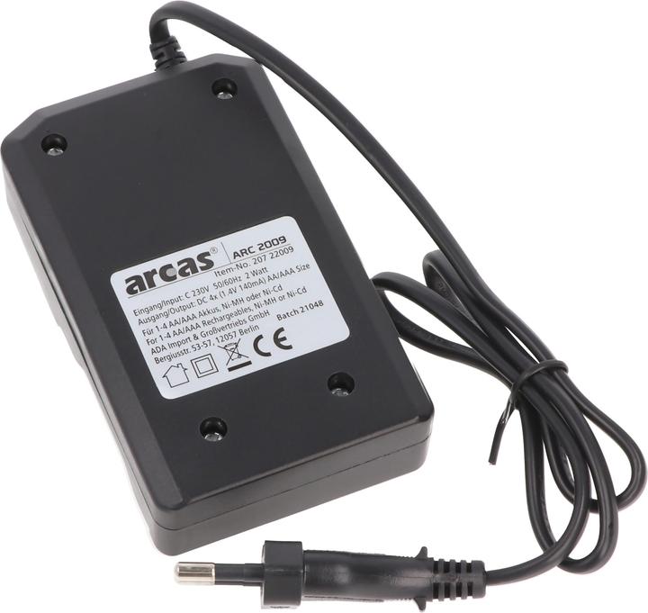 Produktbild Arcas Ladegerät inklusive 4 Mignon AA NiMH Akkus mit 2700mAh zum Sparpreis