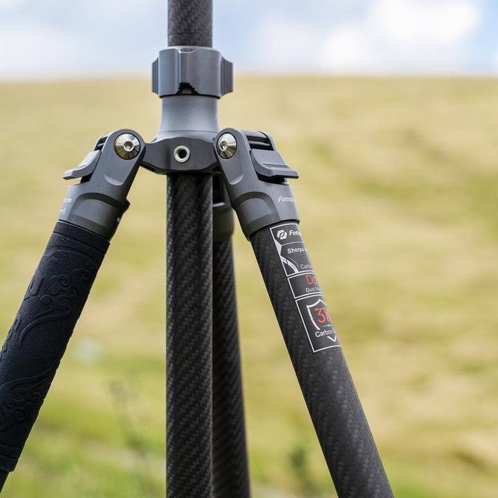 Immagine prodotto Fotopro Sherpa Max Carbon Tripod Grigio (Materiale sintetico)