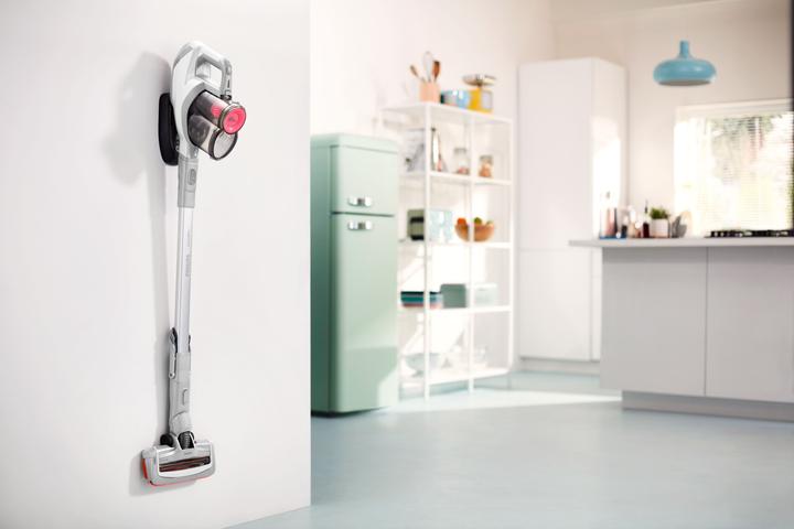 Actual product image Philips SpeedPro FC6723/01