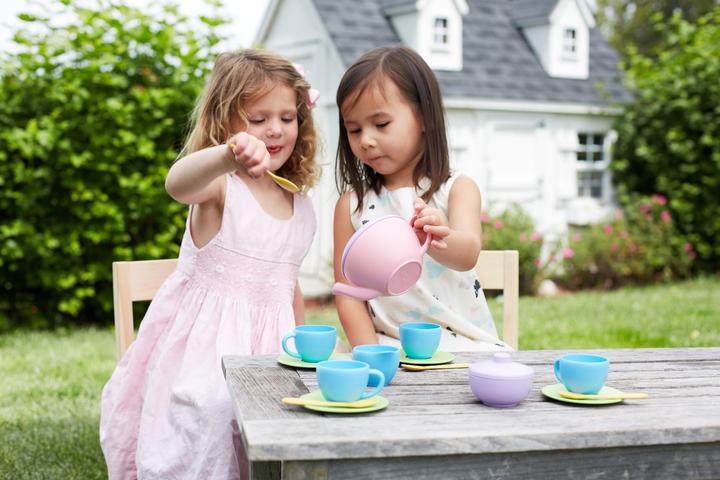 Actual product image Green Toys Green toy tea play set