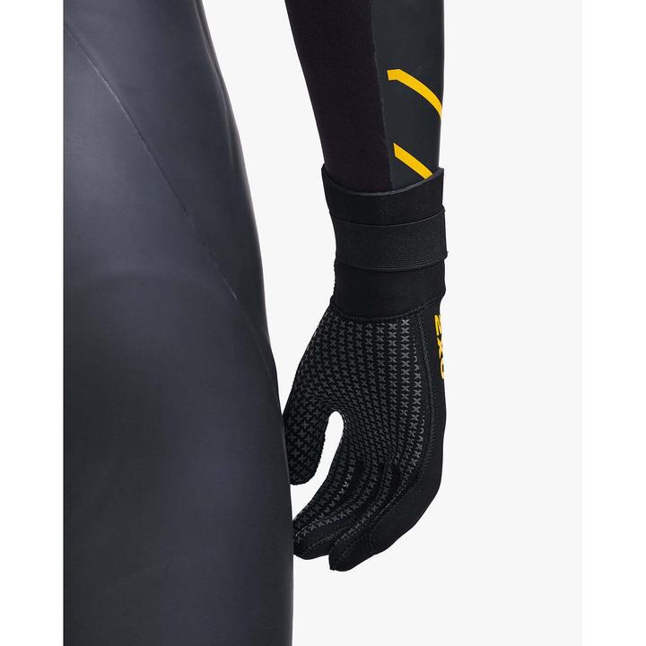 Actual product image 2XU neoprene swimming goves prope (3 mm, L)