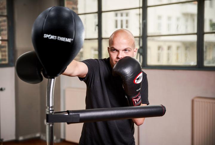 Produktbild Sport-Thieme Punchingball Power Spin (56 cm, 10.30 kg)